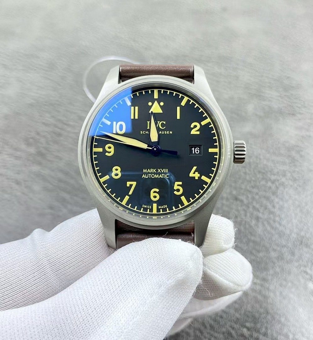 Top watch 0085