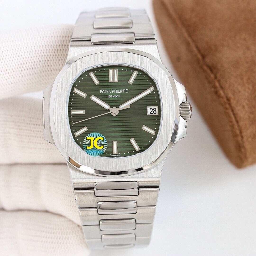 Watch0031
