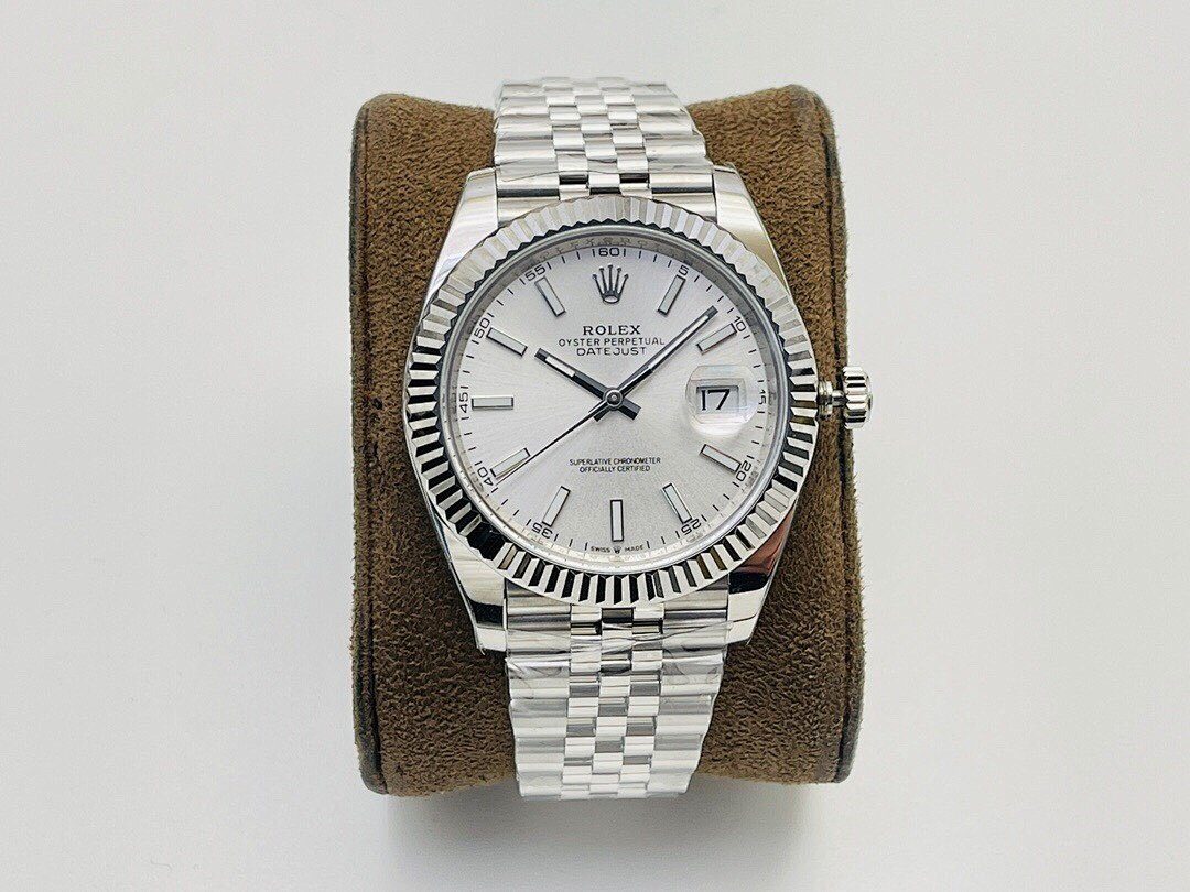 Watch0071