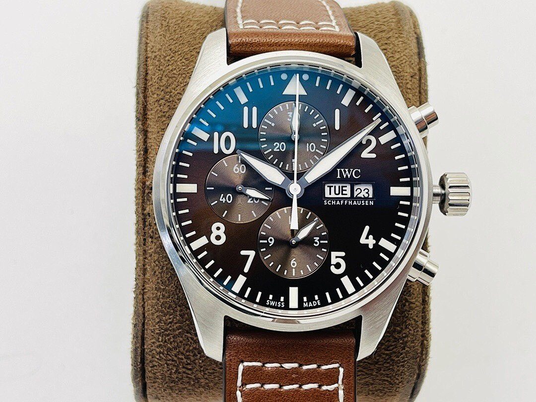 Watch0105