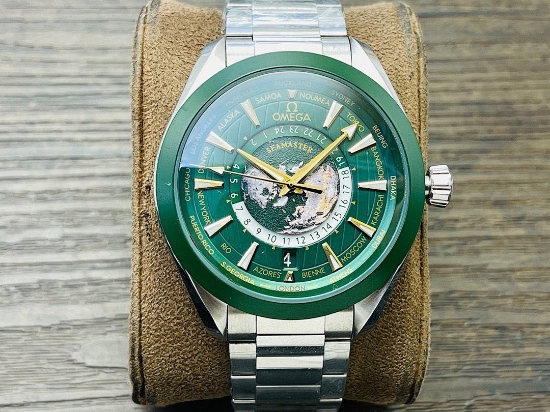 Watch0177