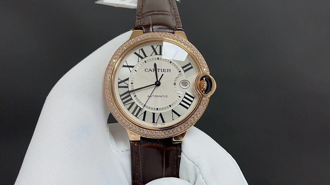 Watch0255