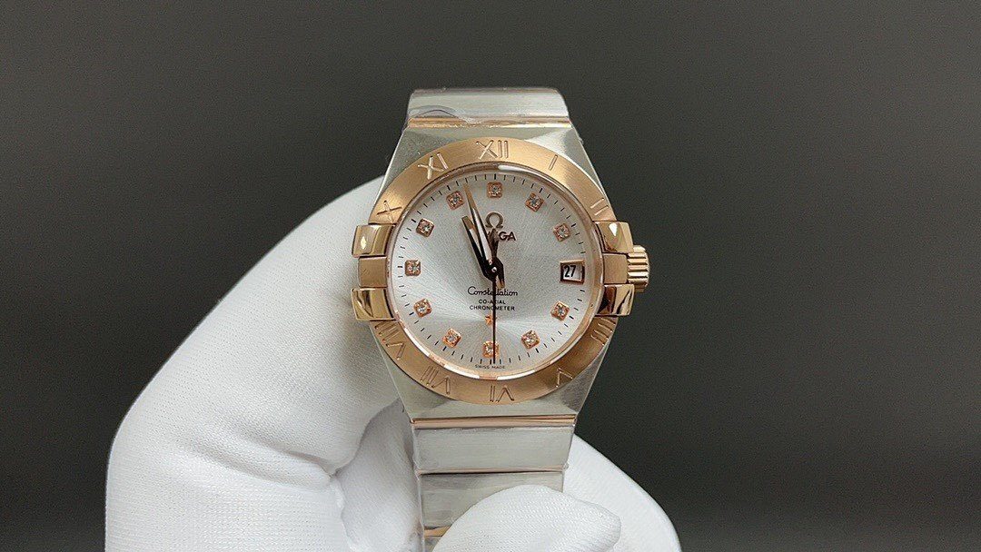 Watch0296