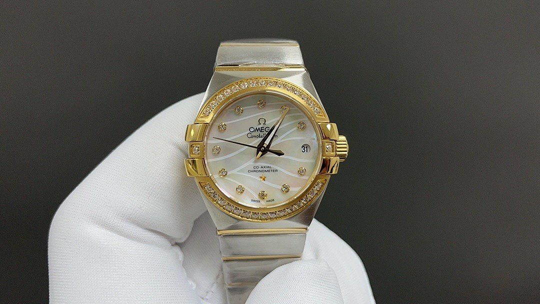 Watch0305
