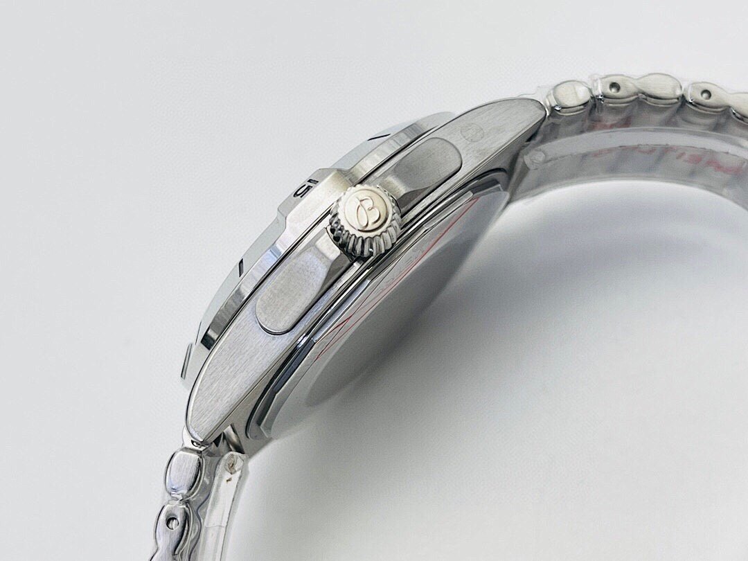 Watch0326