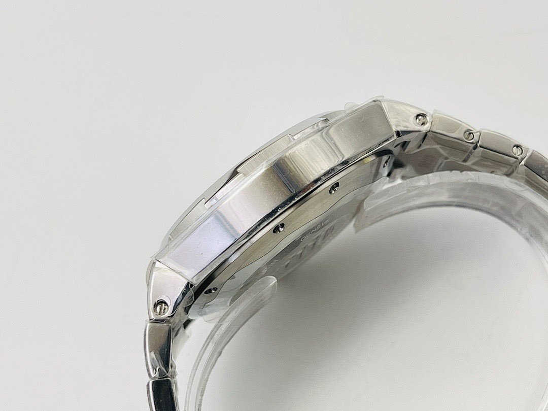 Watch0338