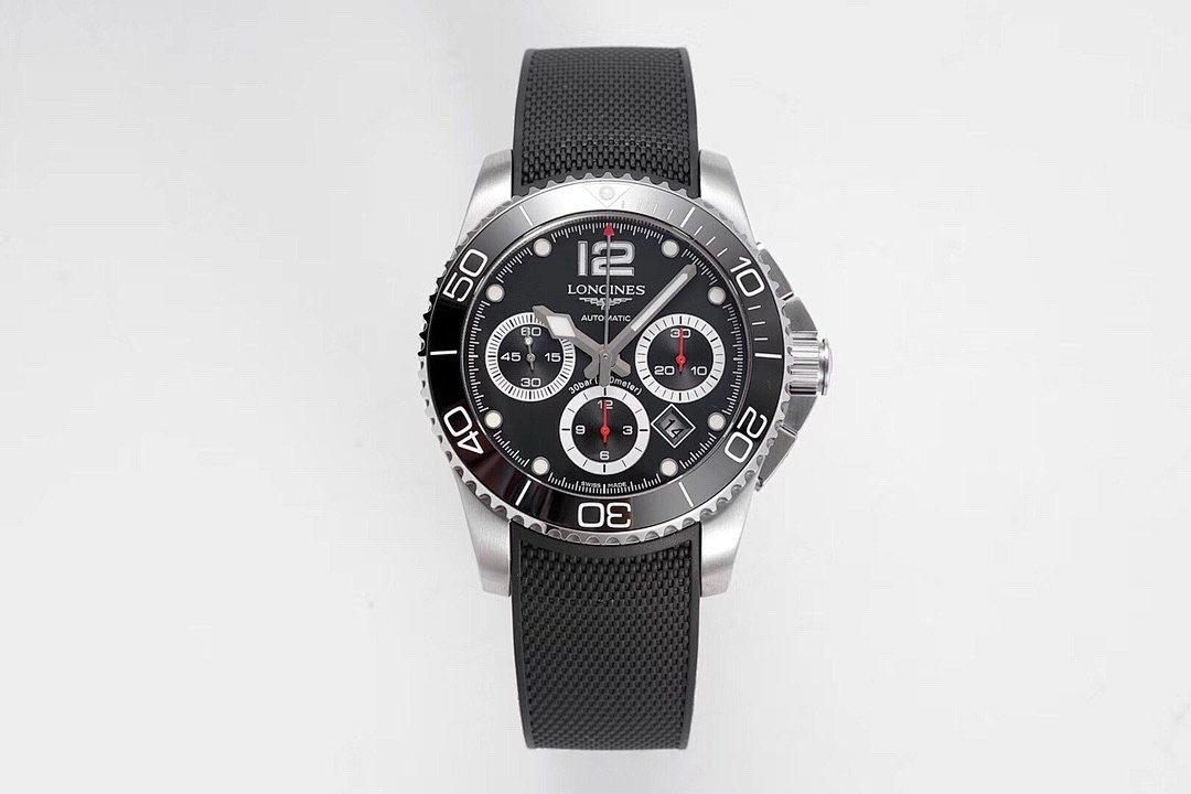 Watch0352