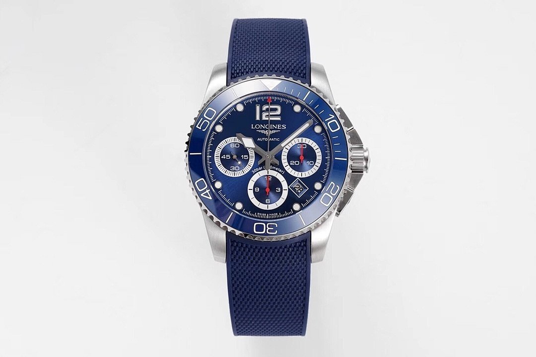Watch0353