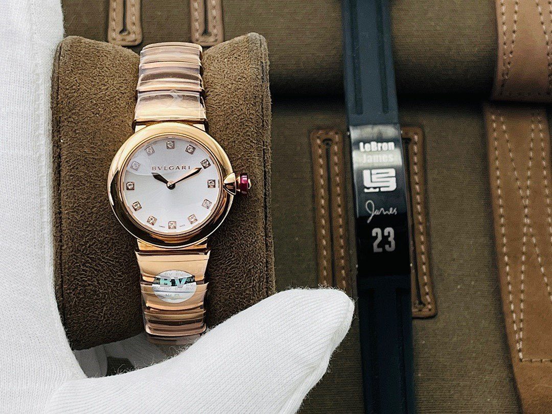 Watch0396