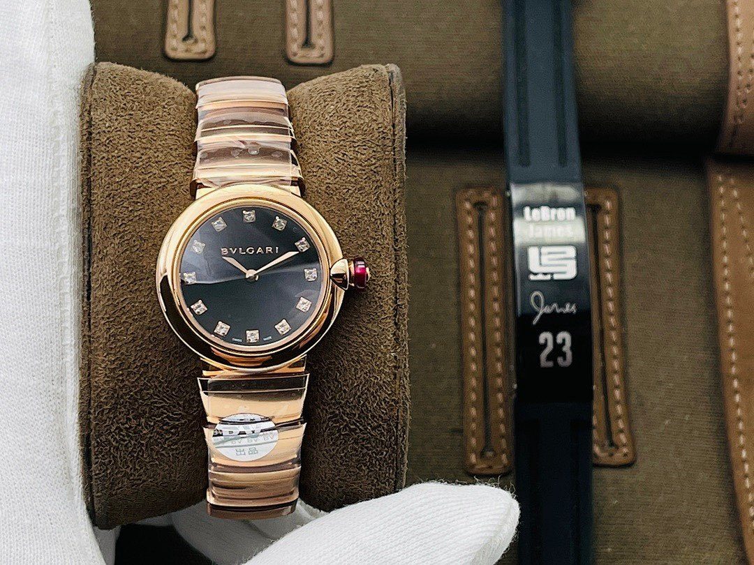 Watch0398
