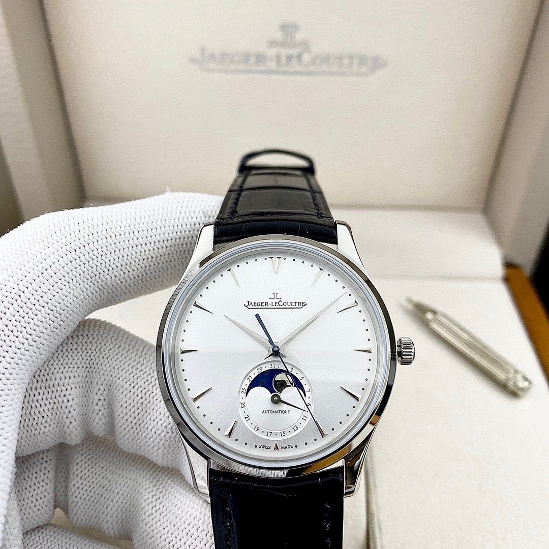 Watch0446