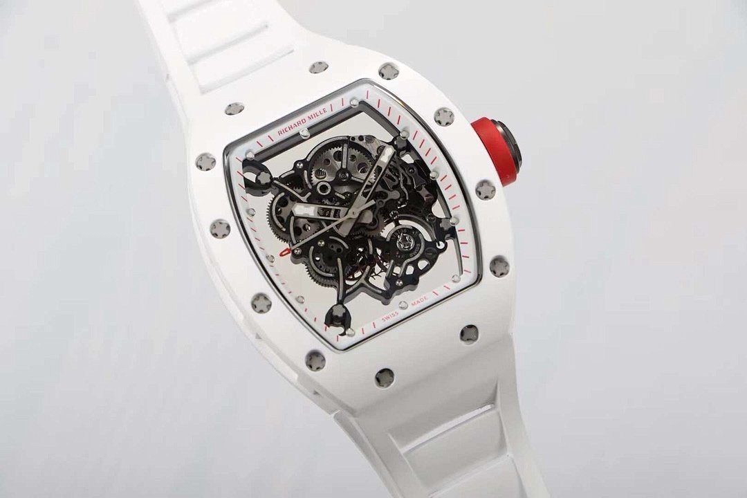 Watch0469