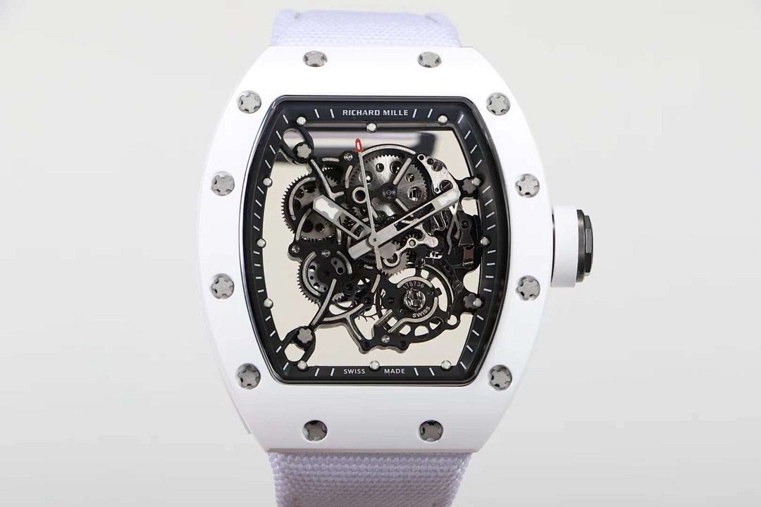 Watch0490